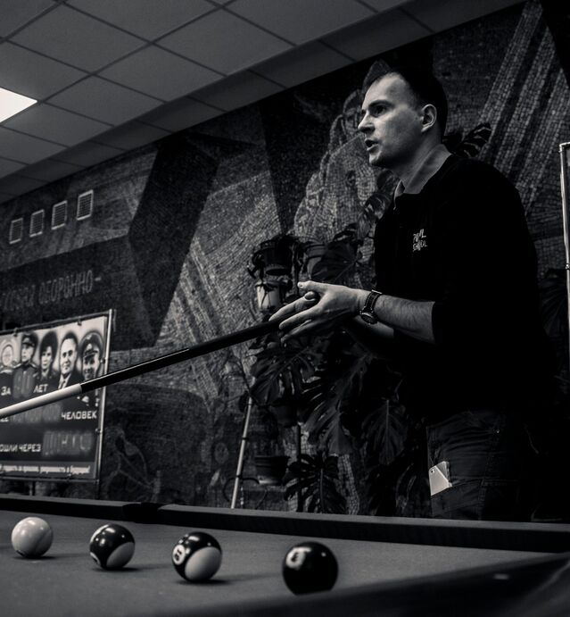 Тренер по бильярду Владимир Крылов